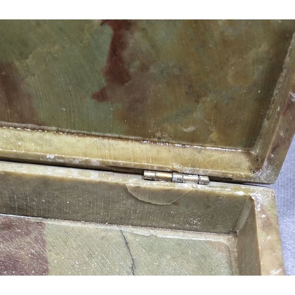 Hand Carved Floral Soap Tone Hinged Trinket Box - Picture 14 of 14